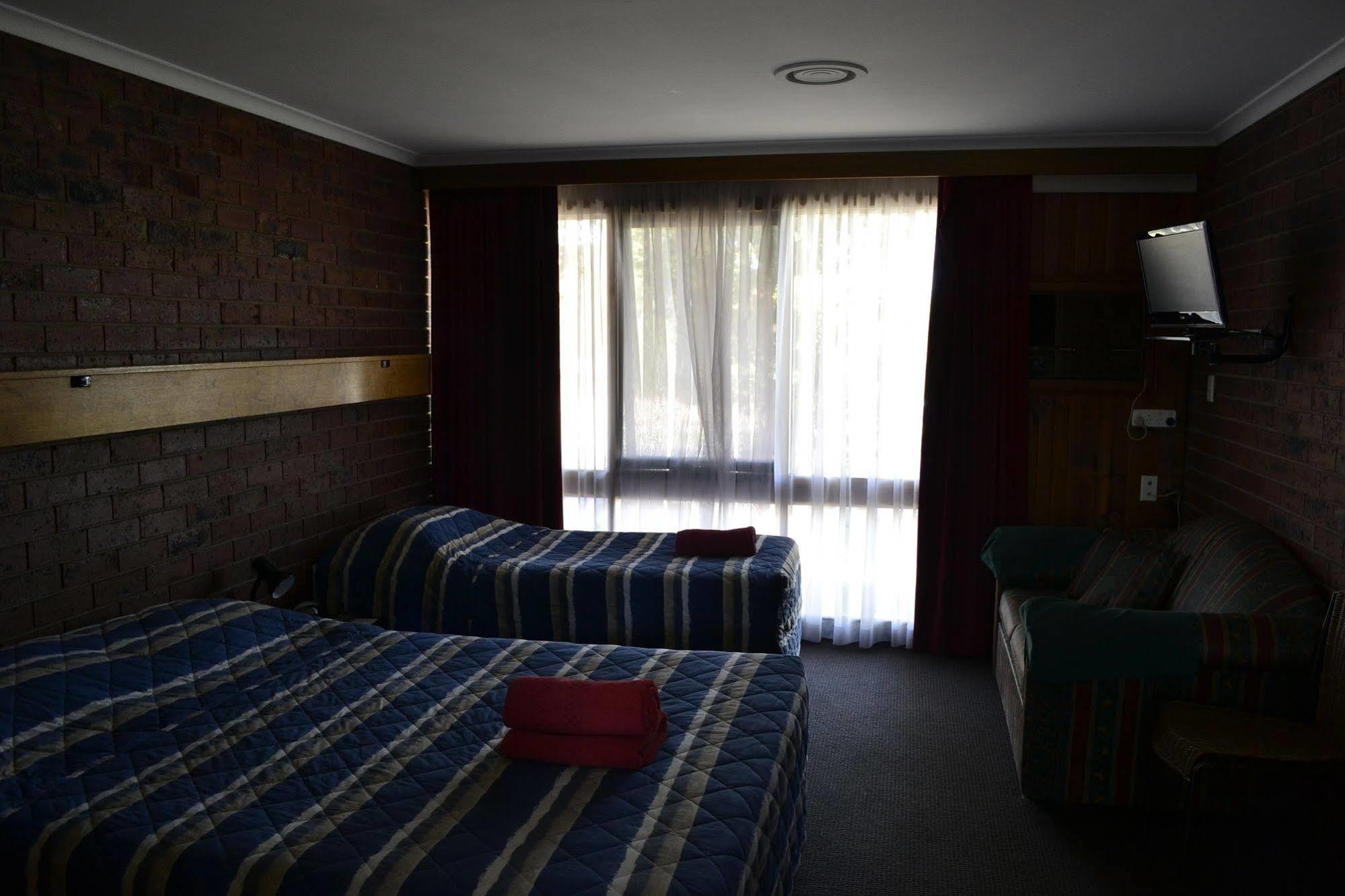 Kardinia Park Motel Geelong Exterior photo