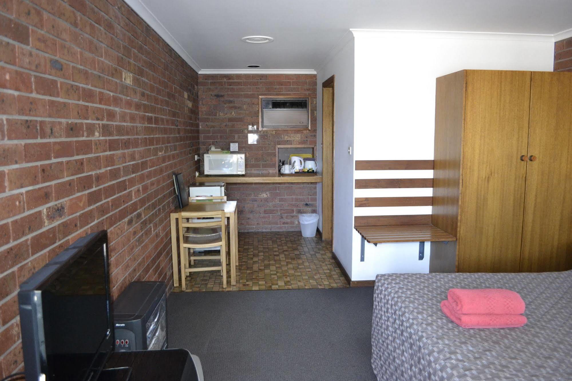 Kardinia Park Motel Geelong Exterior photo